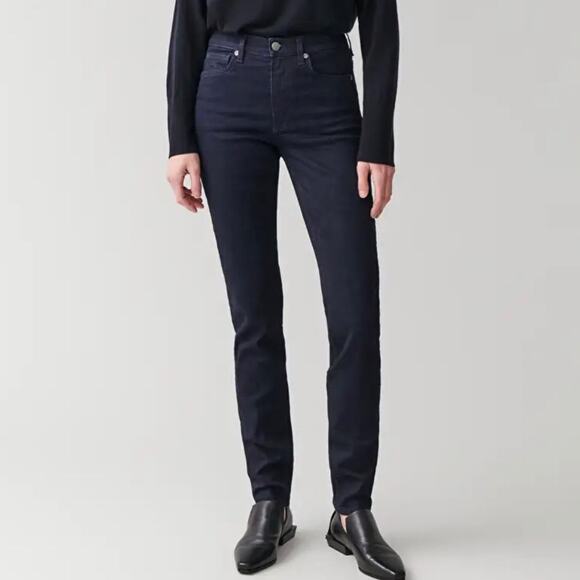 COS Denim - COS Skinny Mid Rise Ankle Jeans in Dark Navy, Size 25